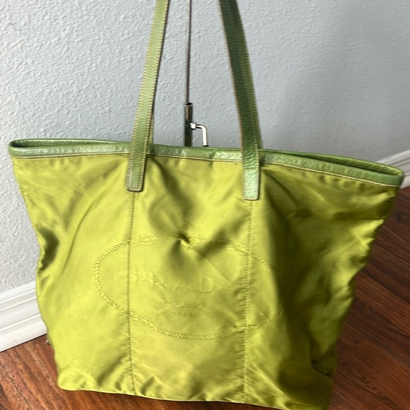 1261 Prada nylon tote - Picture 1 of 11